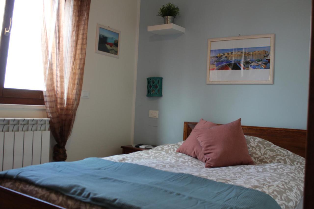 Casa Mita Bed & Breakfast Pulsano Eksteriør bilde